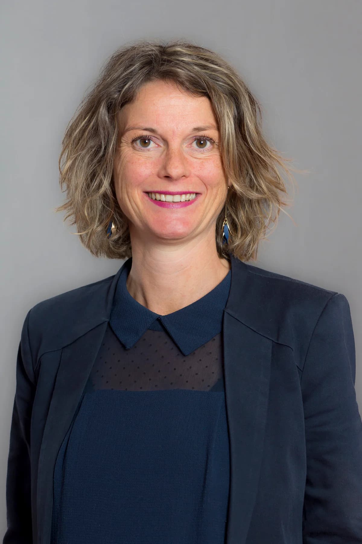 Portrait of Léa Roger, Managing Partner at RMT